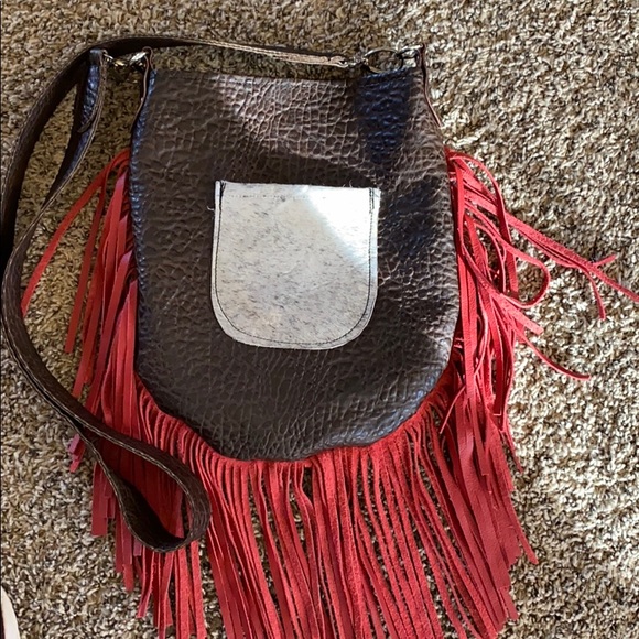 Cowhide Fringe Purse - Picture 2 of 3